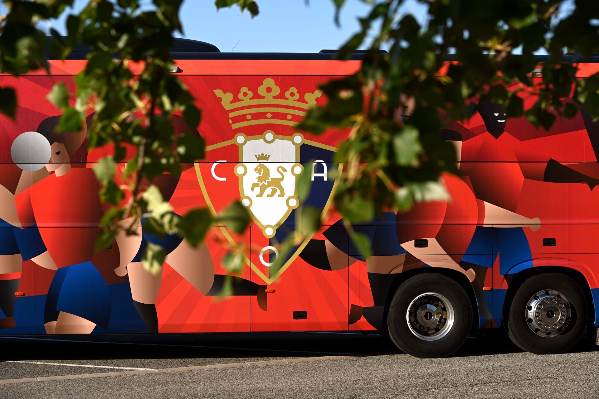 Transporte oficial equipo de futbol Osasuna. Autobuses en Navarra. Autocares Artieda